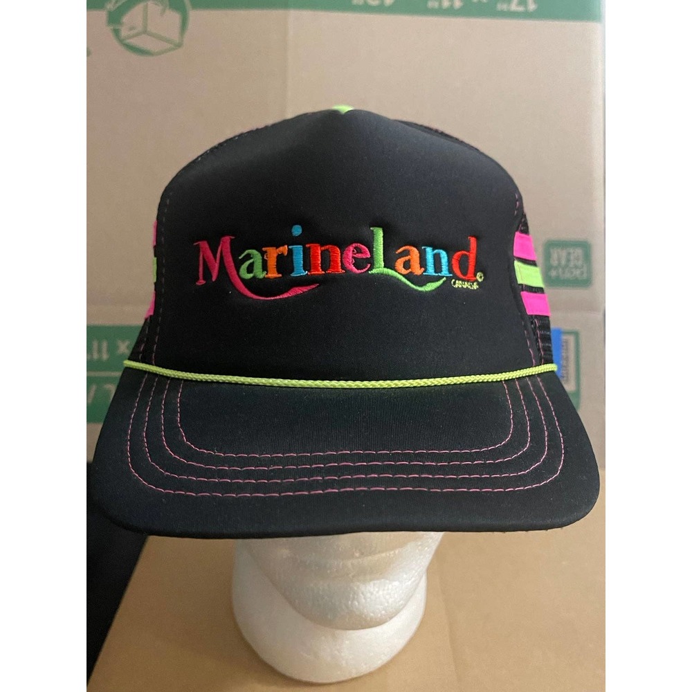 Vintage Marine Land‎ Canada Trucker Hat Cap Snapback Mesh Black 3 Stripe Rope